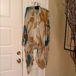 Elegant Floral Women's Shawl